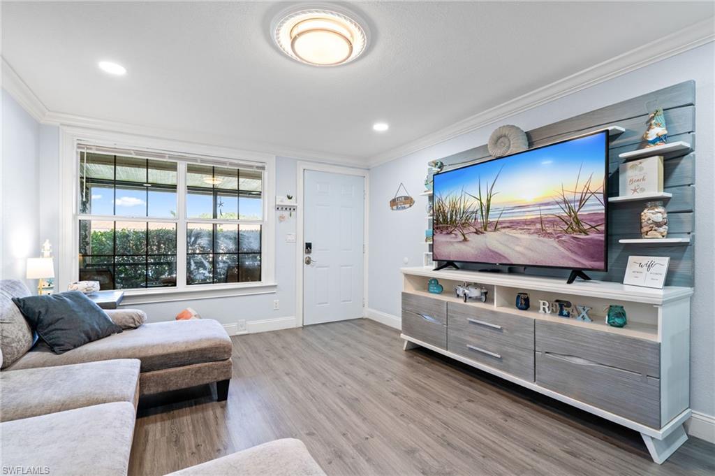Residential in NAPLES 2