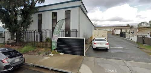 14210 Whittram, Fontana, CA, 92335 | Card Image