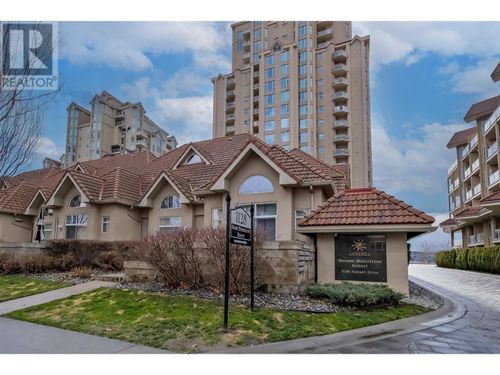 101-1128 Sunset Dr, Kelowna, BC, V1Y9W7 | Card Image