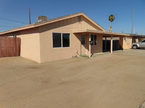 2070 E La Mesa St, Yuma, AZ,  | Card Image