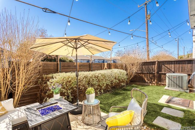 UNIT-3 - 5843 Whitby Rd, House other with 3 bedrooms, 3 bathrooms and null parking in San Antonio TX | Image 9