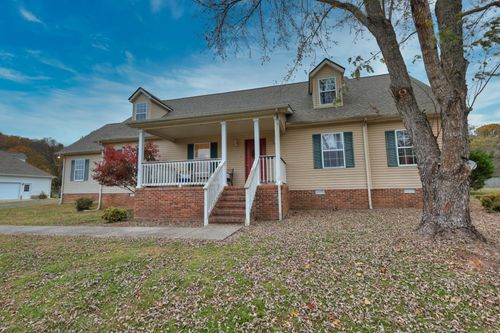217 Amanda Dr, Bell Buckle, TN, 37020-4348 | Card Image