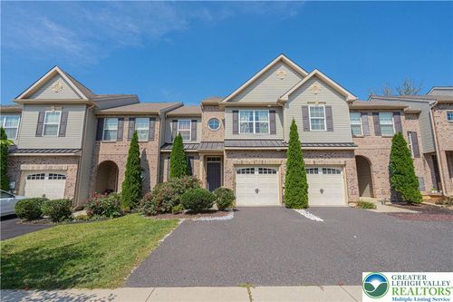 5141 Dogwood Trl, ALLENTOWN, PA, 18104-8208 | Card Image
