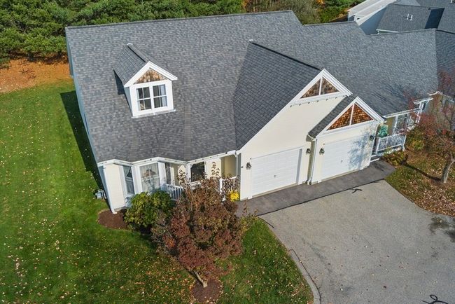 E - 4 Strawberry Ln, Condo with 2 bedrooms, 3 bathrooms and 1 parking in Hudson MA | Image 34