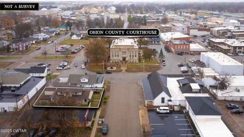 415 S 3rd St, Union City, TN, 38261-4703 | Card Image