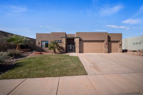 3286 S Red Rock Way, Hurricane, UT, 84737-7800 | Card Image