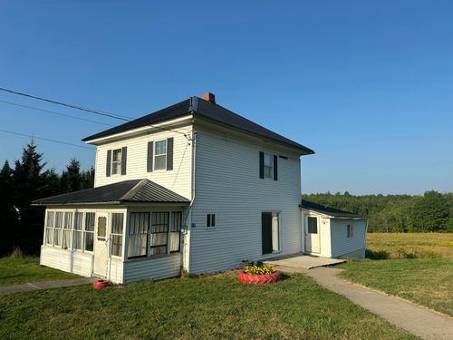 18 School Street, Monticello, ME, 04760 | Card Image