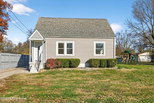 4915 Greenwood Rd, Louisville, KY, 40258-3635 | Card Image