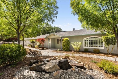 6975 San Gabriel Rd, Atascadero, CA, 93422-2247 | Card Image