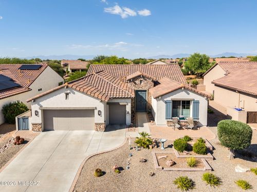 2101 E Madera Plateau Dr, Green Valley, AZ, 85614-5822 | Card Image