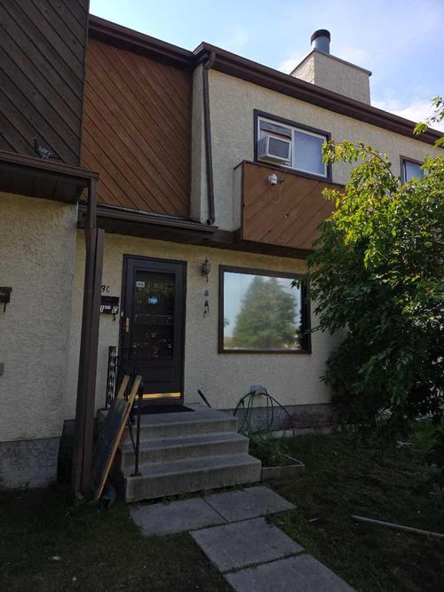 c-3 Grant St, Red Deer, AB, T4P3A4 | Card Image