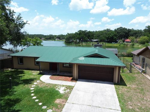 912 Shangri La Dr, SEFFNER, FL, 33584-3944 | Card Image