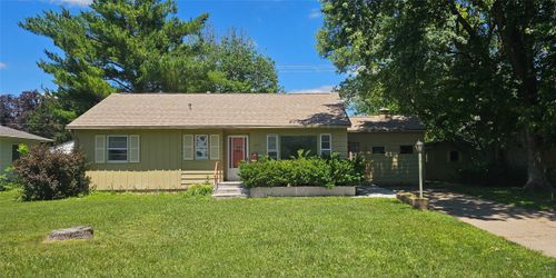 2616 Marengo Dr, Perry, IA, 50220-2418 | Card Image