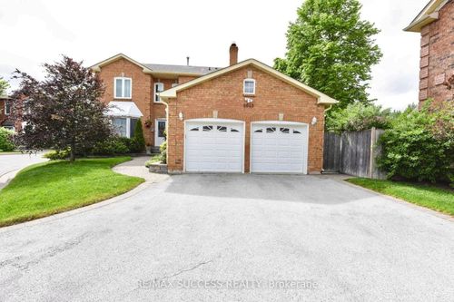 6643 Mockingbird Lane, Mississauga, ON, L5N5K2 | Card Image