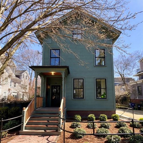 front-18 Clinton St, Cambridge, MA, 02139-2304 | Card Image