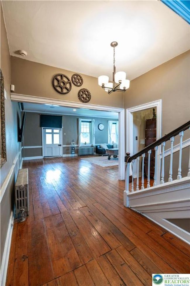 3150 Newburg Rd, House other with 5 bedrooms, 4 bathrooms and null parking in Nazareth PA | Image 9