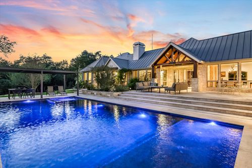 601 Crystal Creek Dr, Austin, TX, 78746-4729 | Card Image