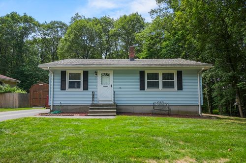 2 Hingham Rd, Worcester, MA, 01606-2519 | Card Image