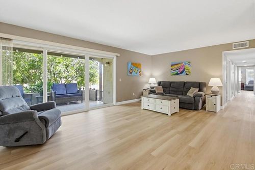 17439 Plaza Otonal, San Diego, CA, 92128-1818 | Card Image