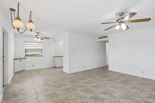 164 Seville G, Delray Beach, FL, 33446-2122 | Card Image