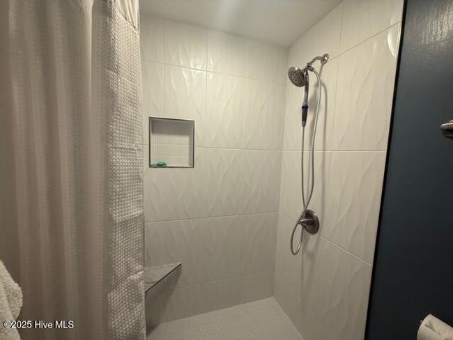 Walk In Shower | Image 26