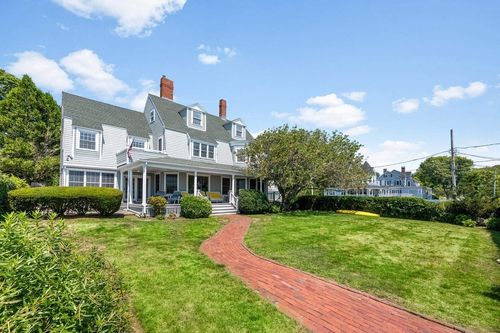sf-4 Spray Ave, Marblehead, MA, 01945-2726 | Card Image