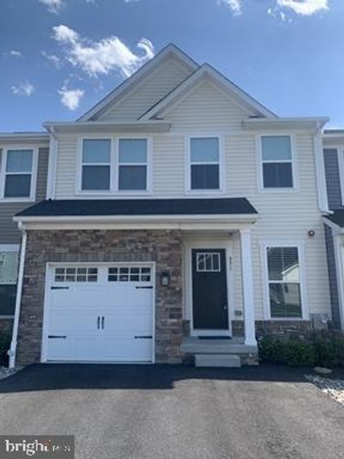 851 Fountain Trl, KENNETT SQUARE, PA, 19348-1928 | Card Image
