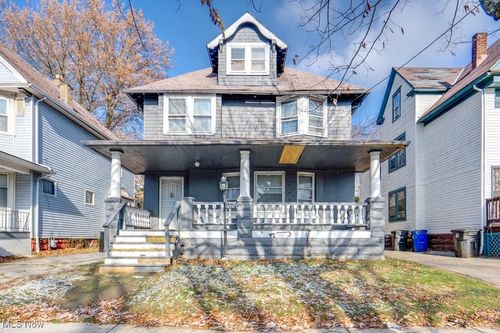 10721 Columbia Avenue, Cleveland, OH, 44108 | Card Image