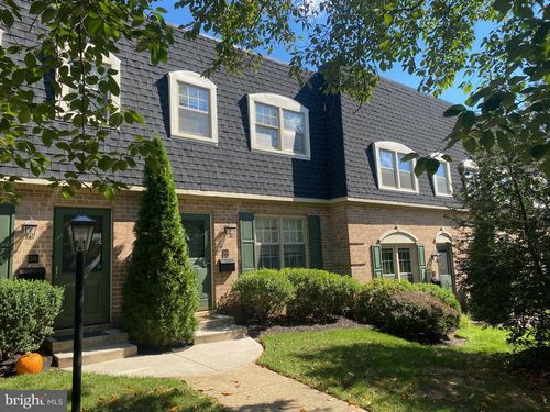 203 Bloomingdale Ave, WAYNE, PA, 19087-4008 | Card Image