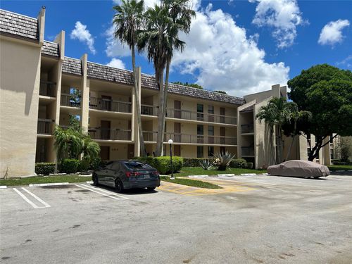 apt-205-8433 Forest Hills Dr, Coral Springs, FL, 33065-5425 | Card Image