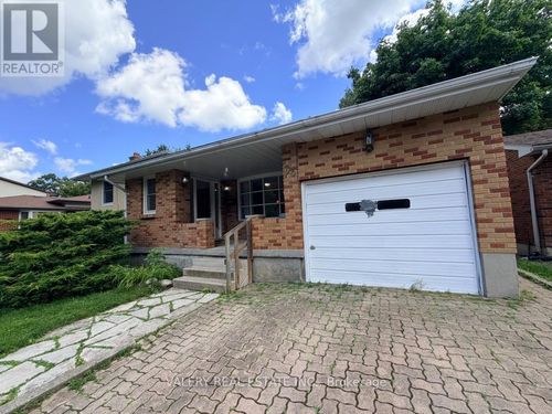 b-63 Paperbirch Crescent Street, London North (North K), ON, N6G1L8 | Card Image