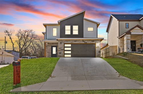 1608 Avenue D, Fort Worth, TX, 76104-5405 | Card Image