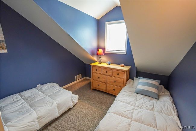 12836 Iola Dr, House other with 3 bedrooms, 2 bathrooms and null parking in Irving NY | Image 40