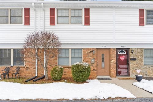 3163 Wooded Way, Jeffersonville, IN, 47130-7208 | Card Image