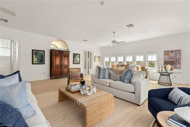 1163 Seagrape Ln, House other with 4 bedrooms, 5 bathrooms and 1 parking in SANIBEL FL | Image 35