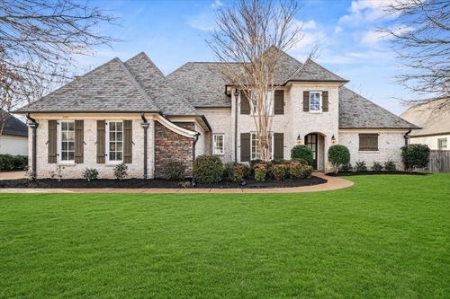 1581 Brackenshire Ln, Collierville, TN, 38017-2441 | Card Image