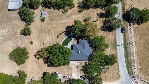 3211 Bluegrass Drive, Midlothian, TX, 76065 | Card Image