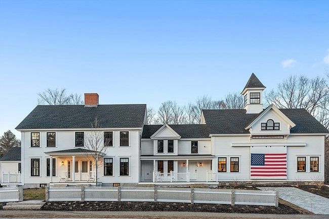 21 - 21 Bedford Rd, House attached with 4 bedrooms, 4 bathrooms and 2 parking in Carlisle MA | Image 10