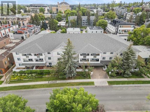 1733 27 Ave Ne, Calgary, AB, T2E7E1 | Card Image