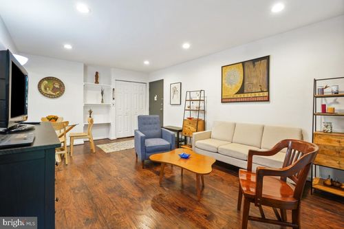 apt-101-878 College Pkwy, ROCKVILLE, MD, 20850-1946 | Card Image