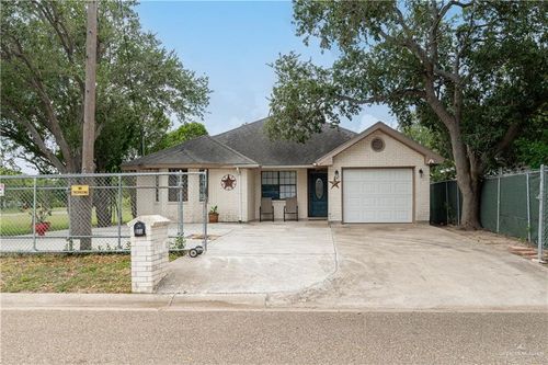605 Lozano St, Harlingen, TX, 78550-4714 | Card Image