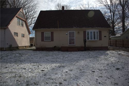 644 Southern Blvd Nw, Warren, OH, 44485-2550 | Card Image