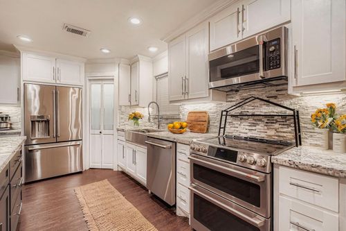 1411 Neptune Ln, Houston, TX, 77062-4501 | Card Image