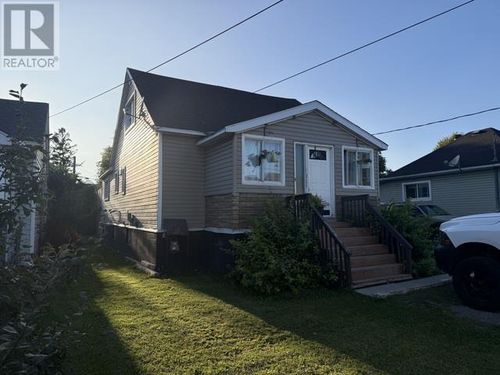 317 Moody St, Sault Ste. Marie, ON, P6C3Z9 | Card Image