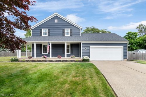 7919 Windbur Circle Nw, North Canton, OH, 44720 | Card Image