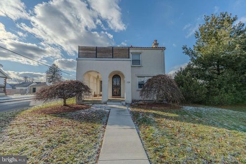 1124 Club Ave, Allentown, PA, 18109-1796 | Card Image