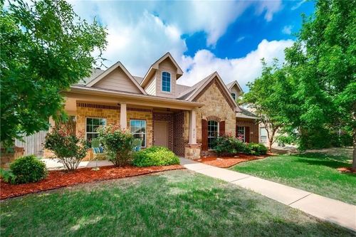 124 High Meadow Rd, Red Oak, TX, 75154-4637 | Card Image