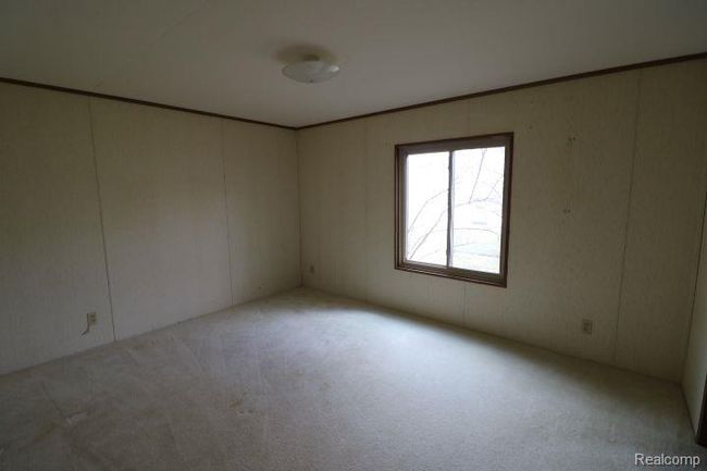 7464 Jennings Rd, House other with 3 bedrooms, 2 bathrooms and null parking in Swartz Creek MI | Image 9