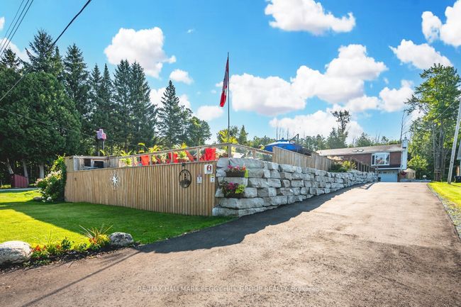99 King Rd, House other with 3 bedrooms, 3 bathrooms and 10 parking in Tay ON | Image 34