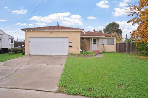 1915 Tracy Ct, Modesto, CA, 95350-2655 | Card Image